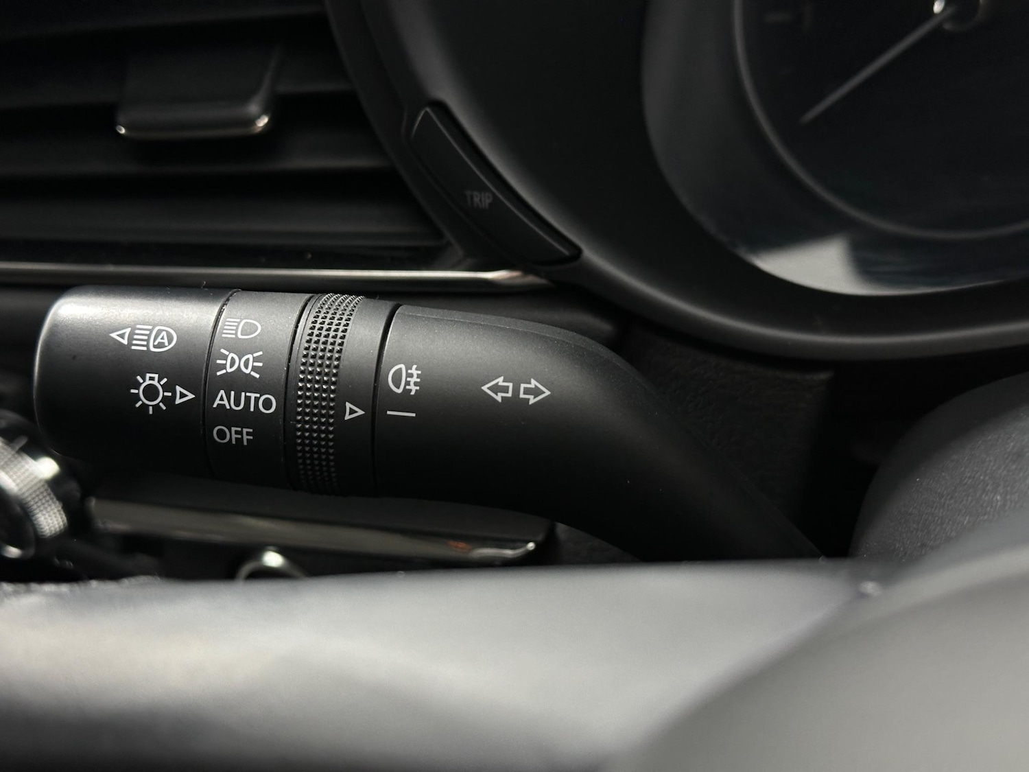 Used Mazda CX-30 2021 for sale - 76878625: Photo 12