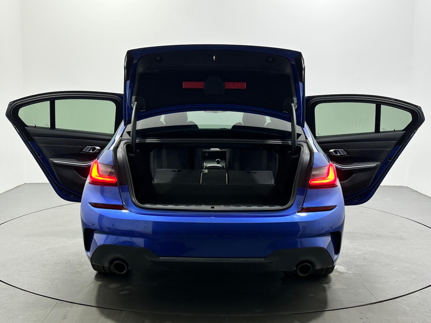 Used BMW 3 Series 2021 for sale - 77637931: Photo 45