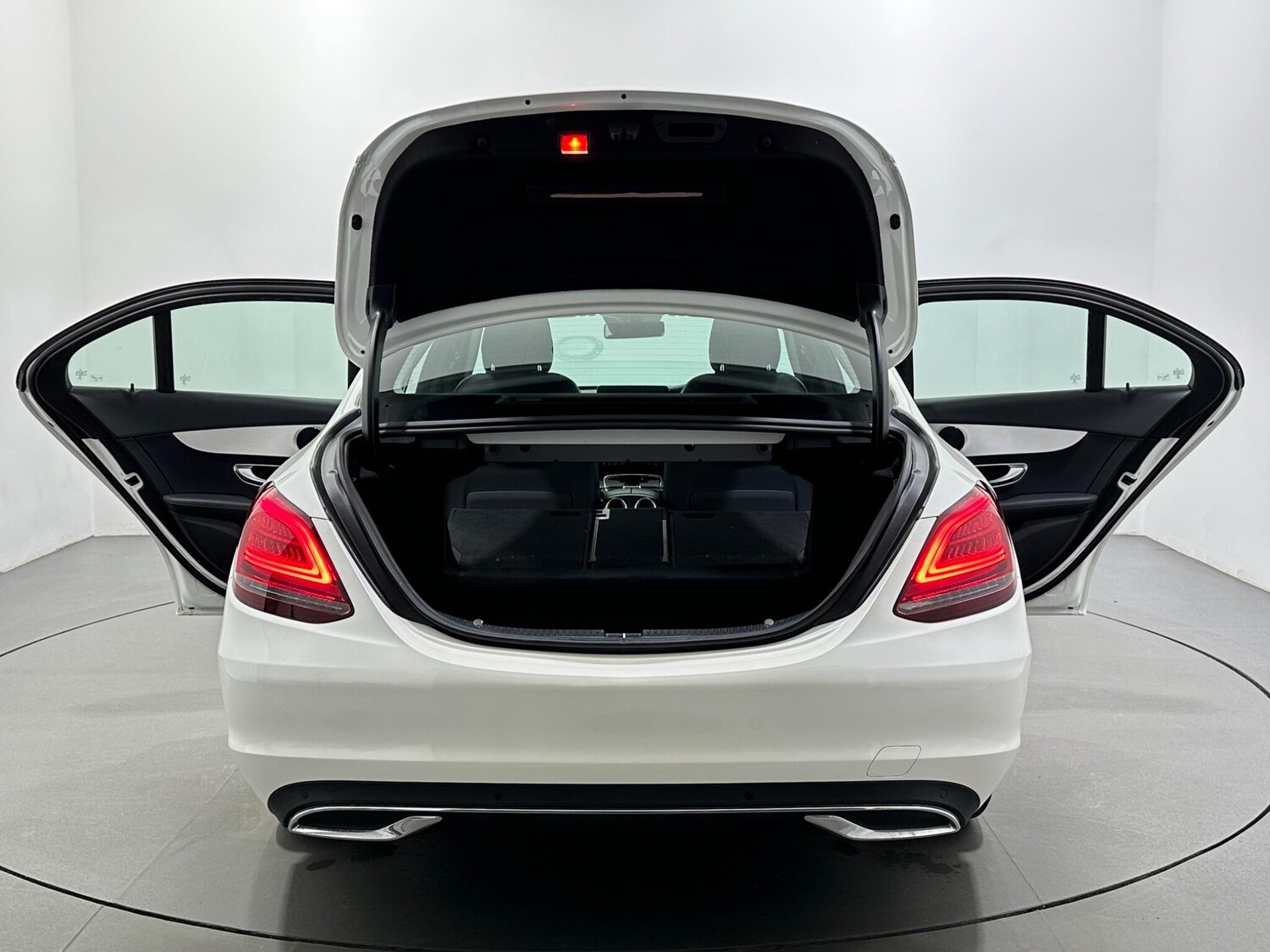 Used Mercedes-Benz C Class for sale - 77574620: Photo 46