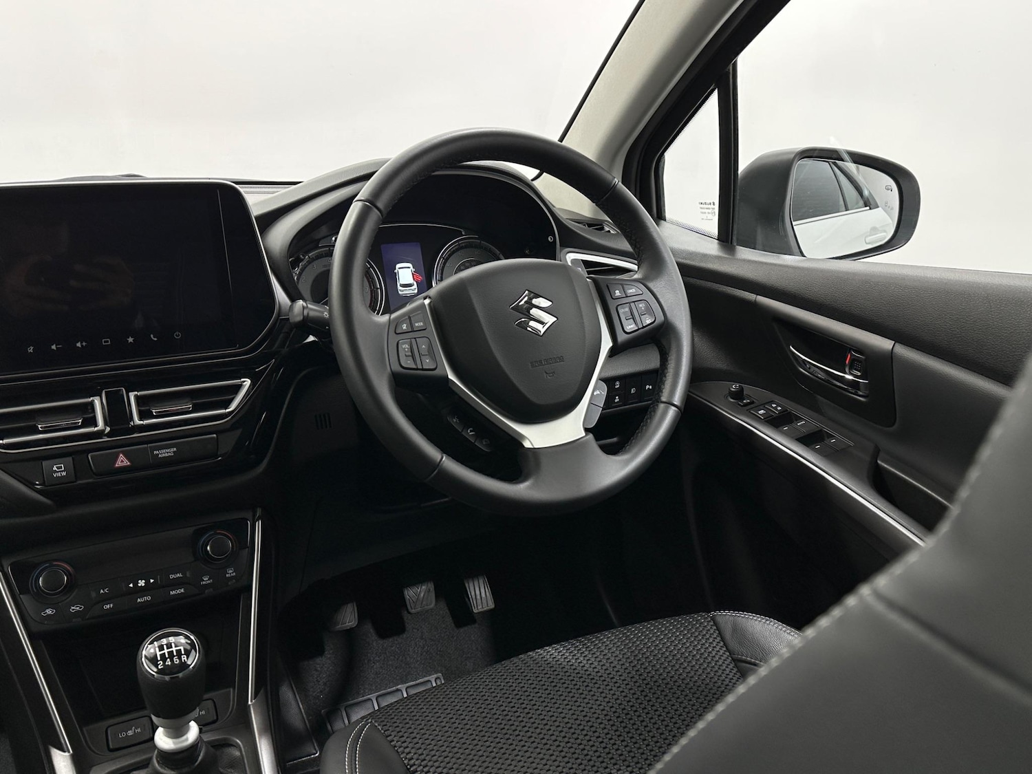 Used Suzuki SX4 S-Cross 2024 for sale - 76878523: Photo 11