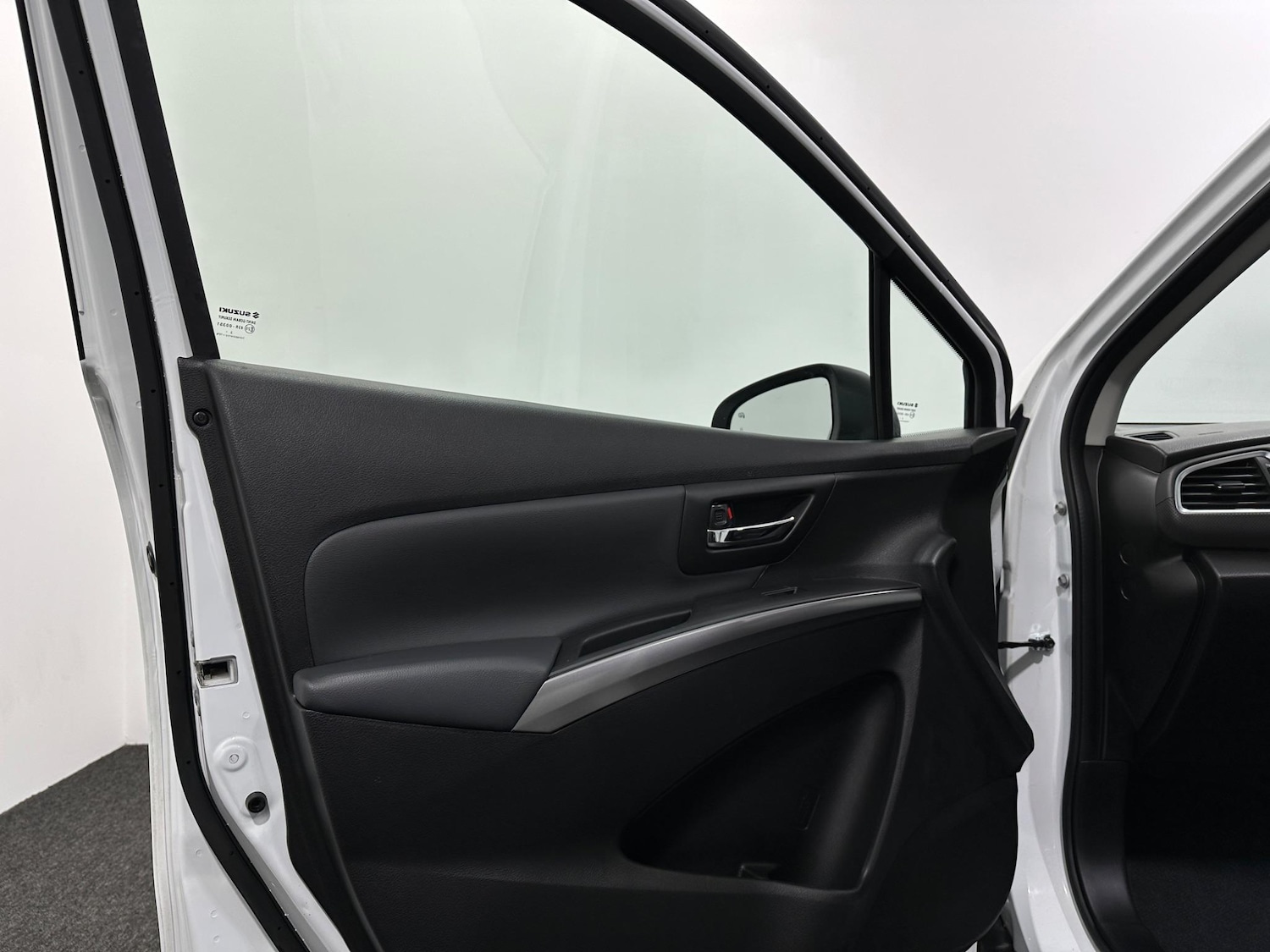 Used Suzuki SX4 S-Cross 2024 for sale - 76878523: Photo 35