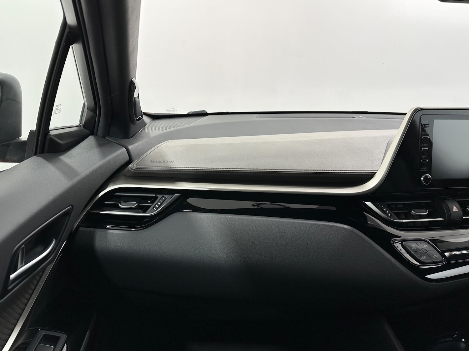 Used Toyota C-HR 2020 for sale - 77559665: Photo 27