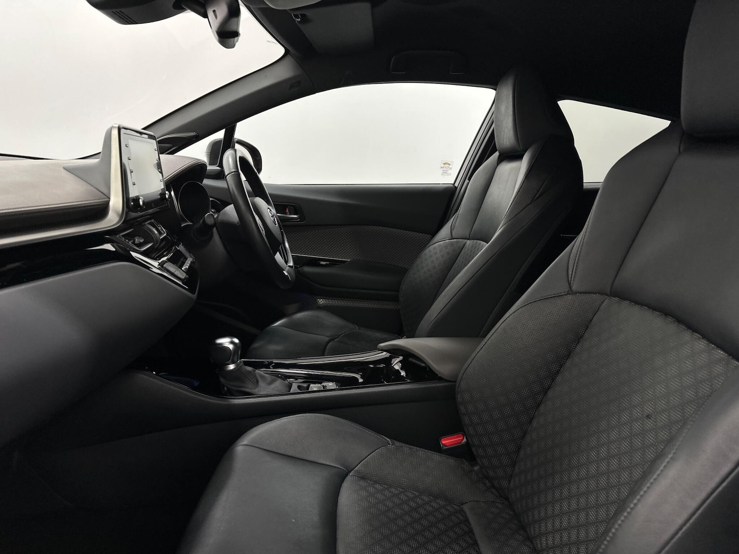 Used Toyota C-HR 2020 for sale - 77559665: Photo 33