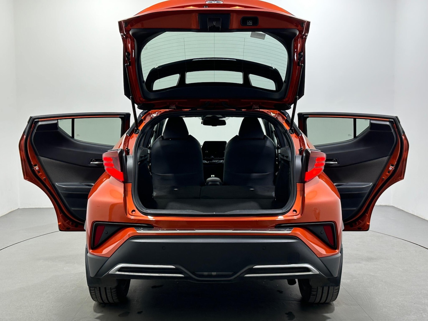 Used Toyota C-HR 2020 for sale - 77559665: Photo 42