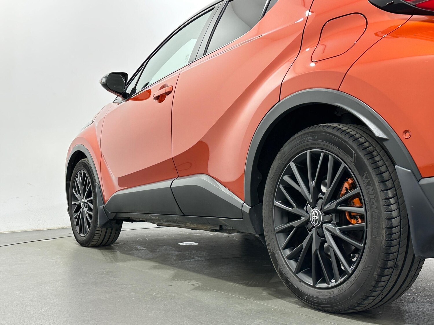 Used Toyota C-HR 2020 for sale - 77559665: Photo 47