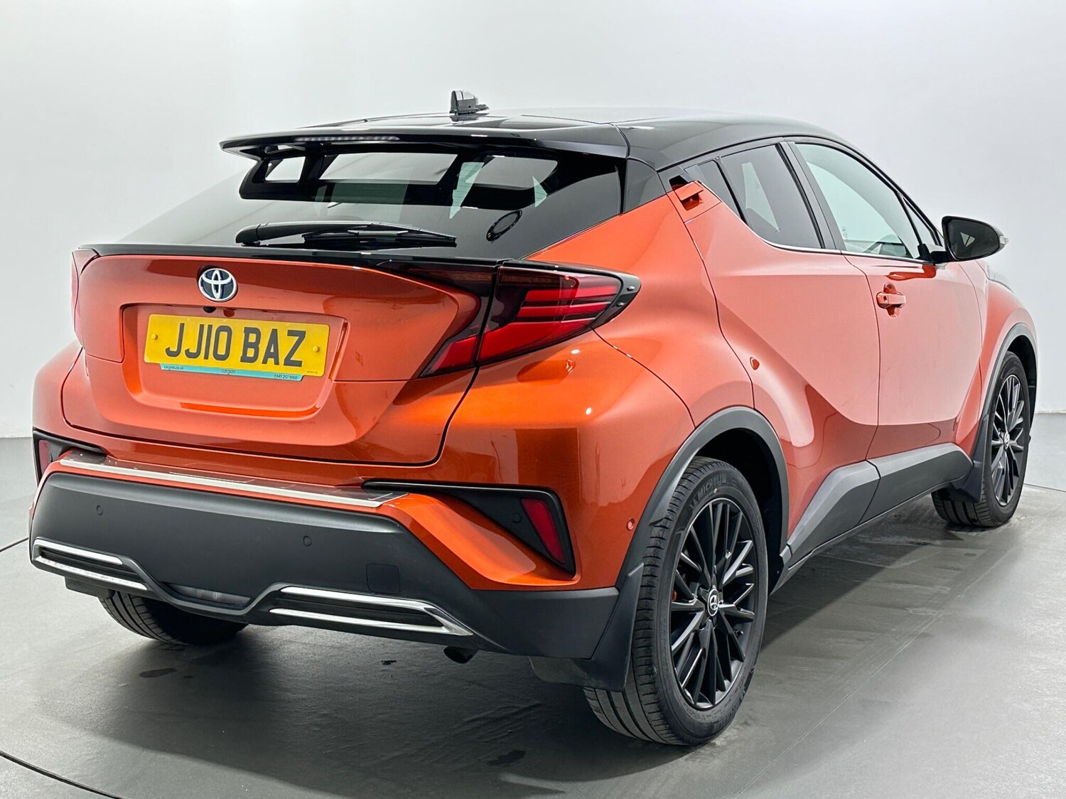 Used Toyota C-HR 2020 for sale - 77559665: Photo 8