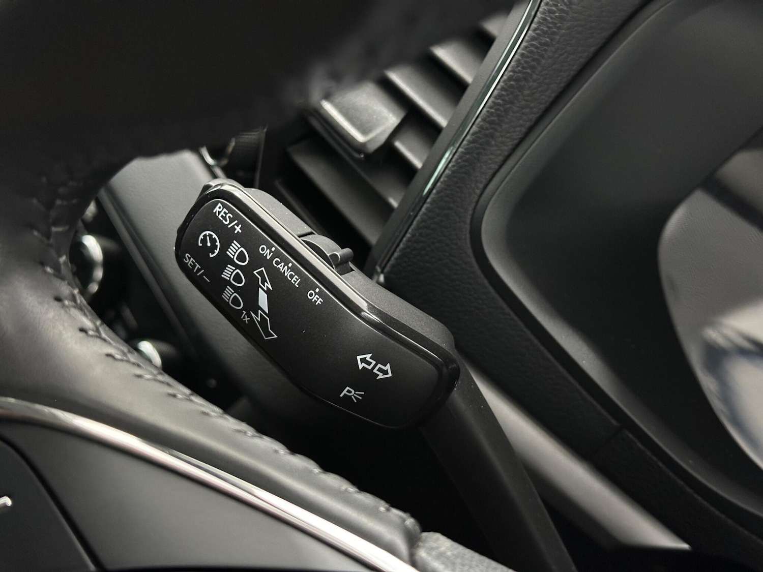 Used Skoda Karoq 2022 for sale - 76878933: Photo 13