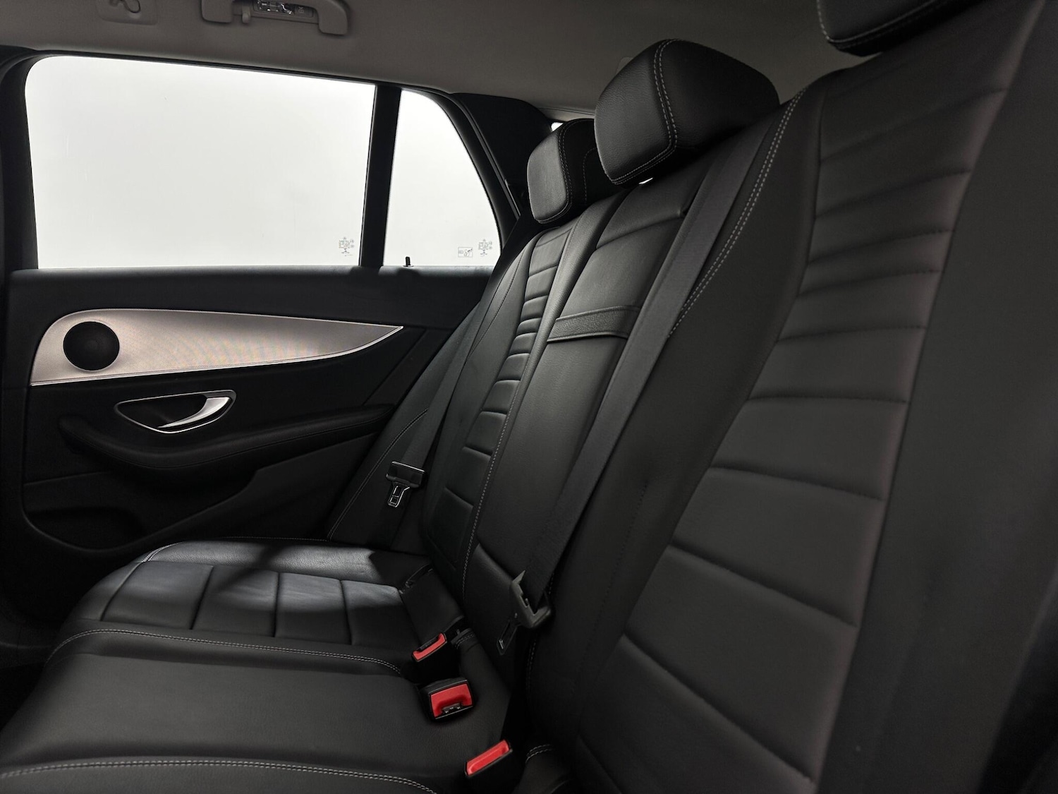 Used Mercedes-Benz E Class for sale - 77807610: Photo 40