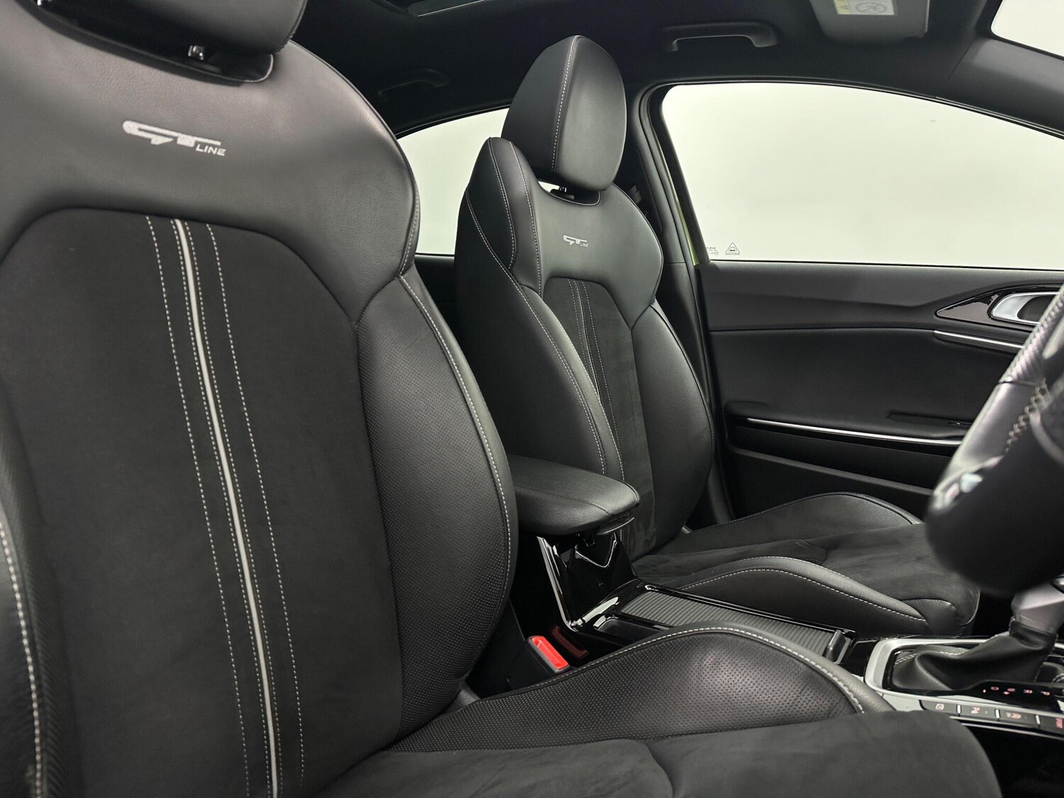 Used Kia XCeed for sale - 77484368: Photo 31