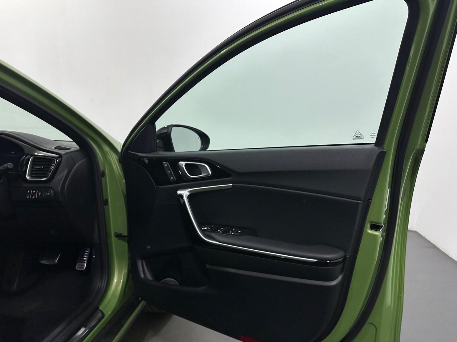 Used Kia XCeed for sale - 77484368: Photo 33