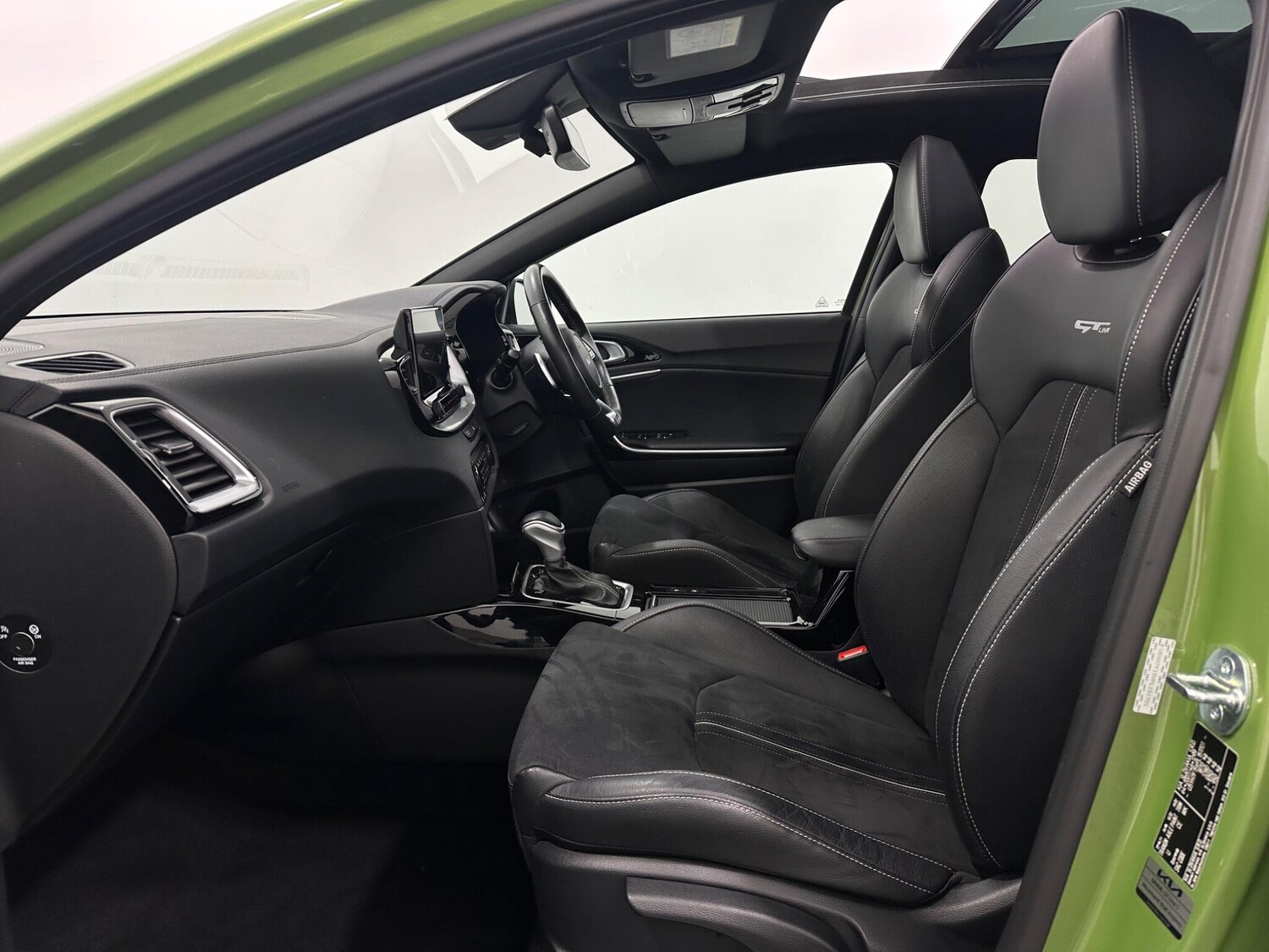 Used Kia XCeed for sale - 77484368: Photo 34