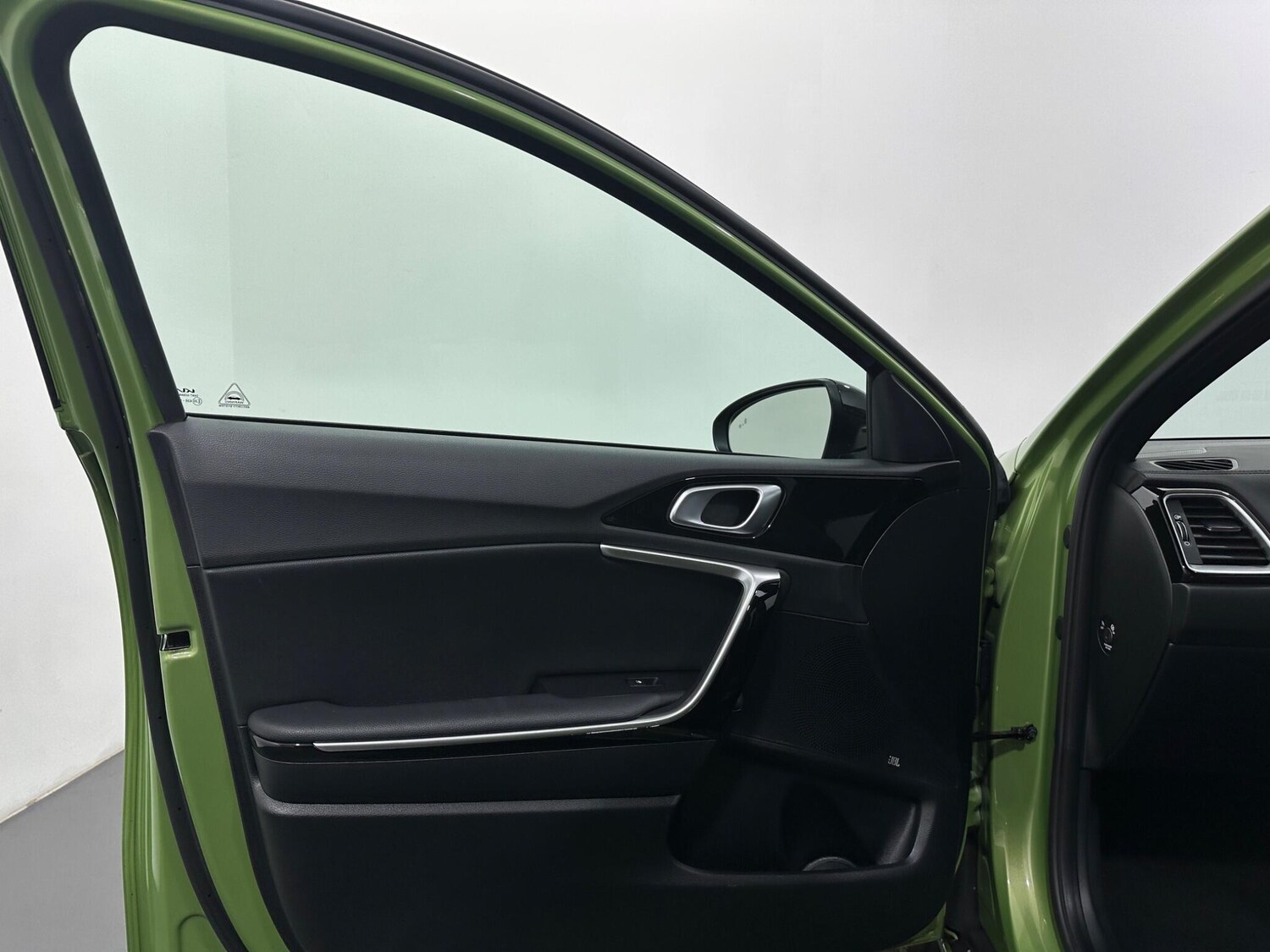 Used Kia XCeed for sale - 77484368: Photo 37