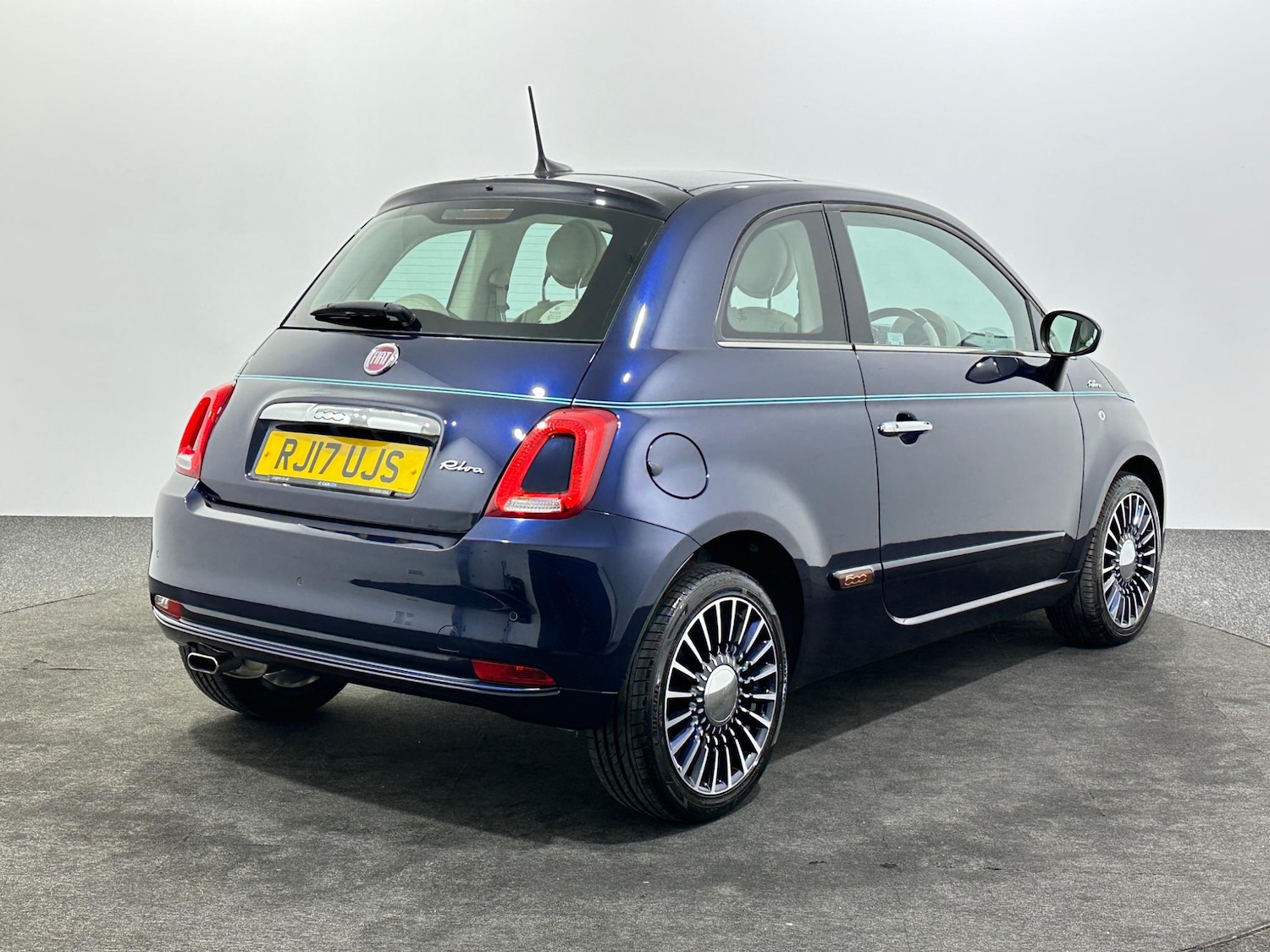 Used Fiat 500 2017 for sale - 76878593: Photo 8