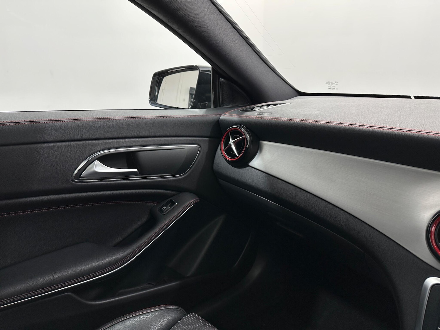 Used Mercedes-Benz CLA for sale - 78128057: Photo 27