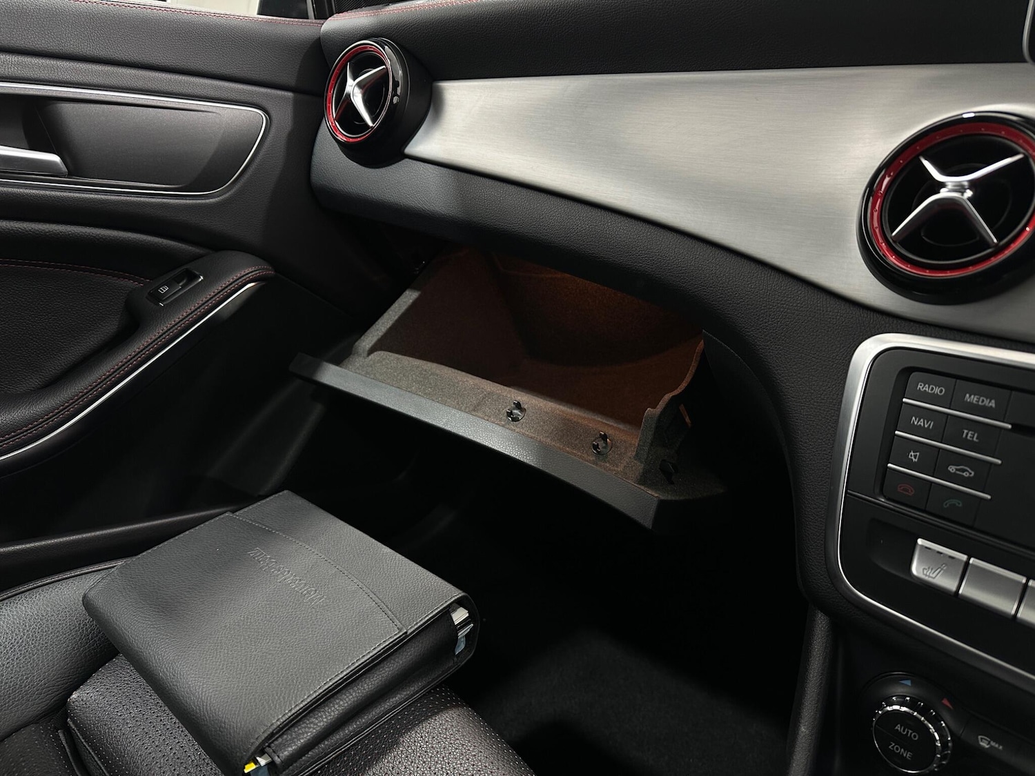 Used Mercedes-Benz CLA for sale - 78128057: Photo 28