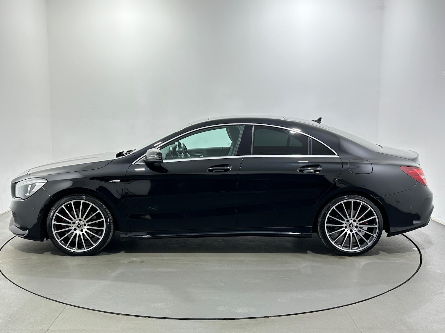 Used Mercedes-Benz CLA for sale - 78128057: Photo 5
