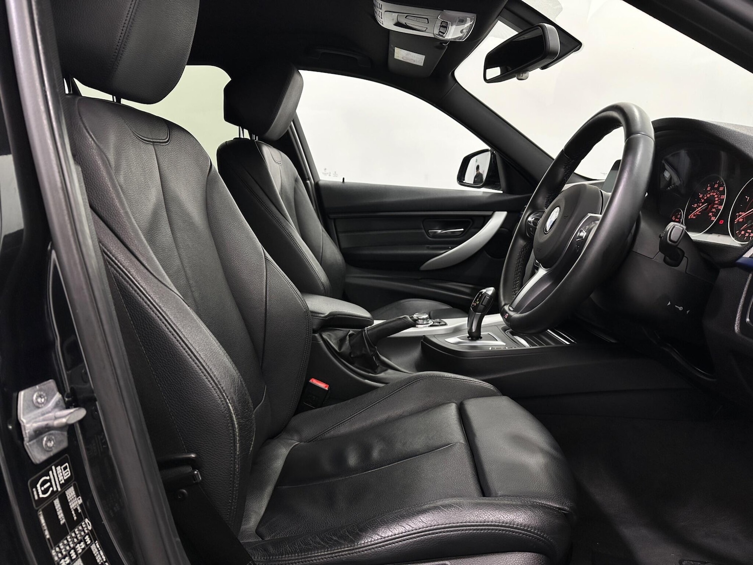 Used BMW 3 Series 2014 for sale - 77908417: Photo 30