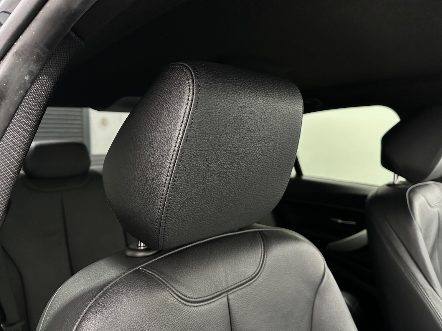 Used BMW 3 Series 2014 for sale - 77908417: Photo 32