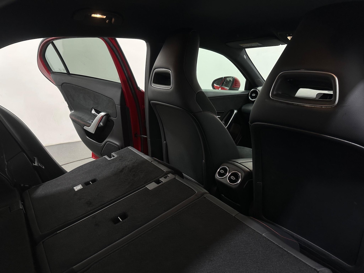 Used Mercedes-Benz A-Class 2019 for sale - 76878590: Photo 44