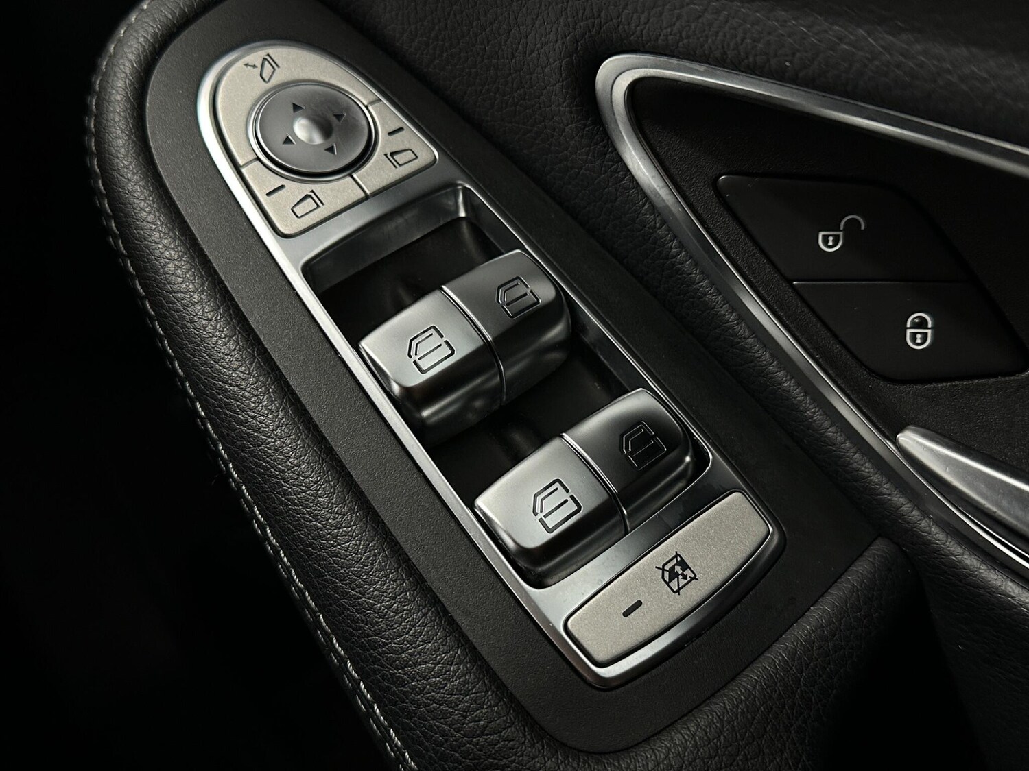 Used Mercedes-Benz C Class 2018 for sale - 77524461: Photo 19