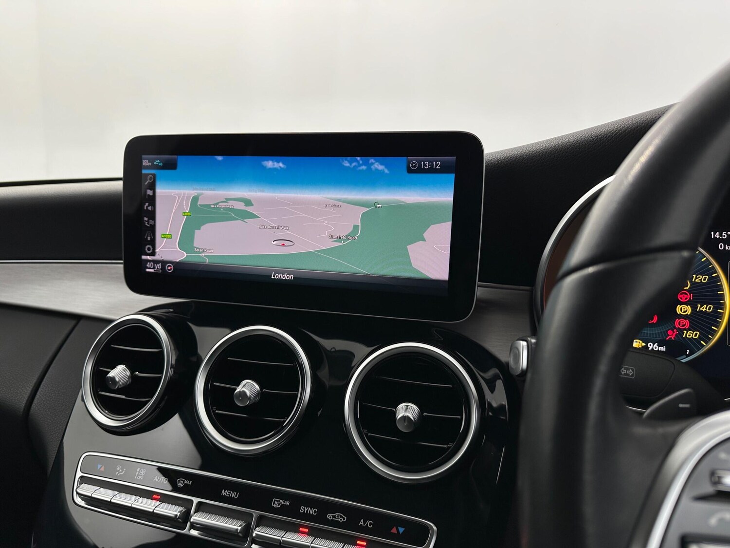 Used Mercedes-Benz C Class 2018 for sale - 77524461: Photo 24