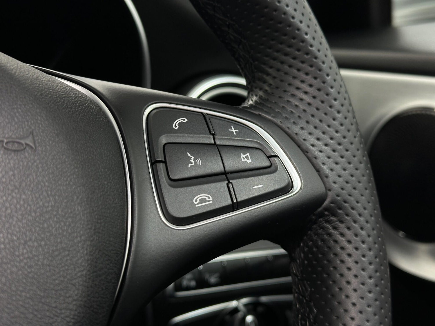 Used Mercedes-Benz C Class 2017 for sale - 76878656: Photo 16