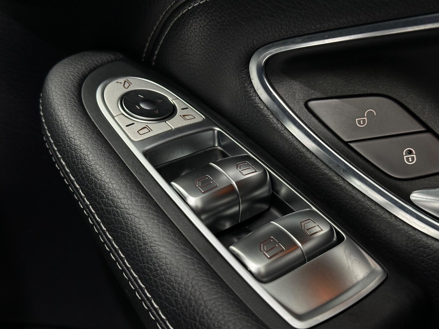 Used Mercedes-Benz C Class 2017 for sale - 76878656: Photo 19