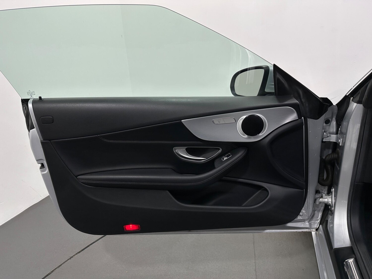 Used Mercedes-Benz C Class 2017 for sale - 76878656: Photo 35