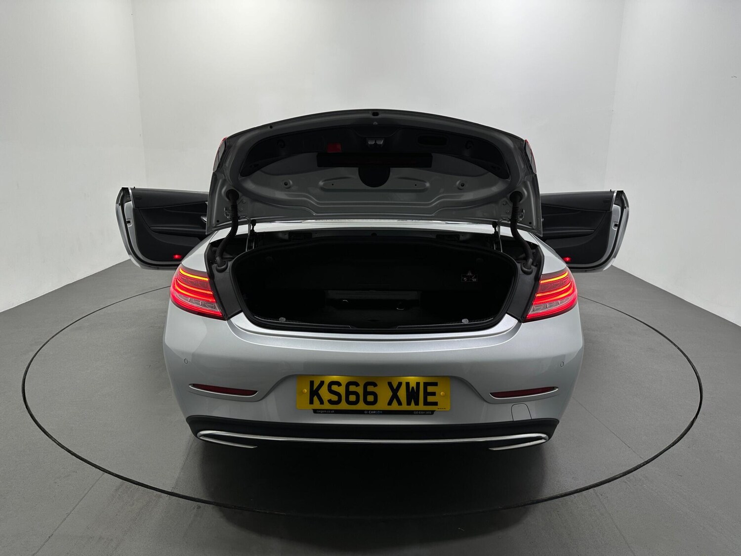 Used Mercedes-Benz C Class 2017 for sale - 76878656: Photo 38