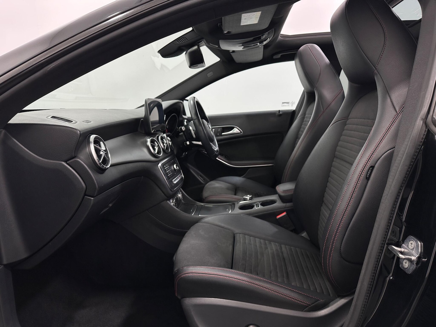 Used Mercedes-Benz CLA 2018 for sale - 77982266: Photo 36