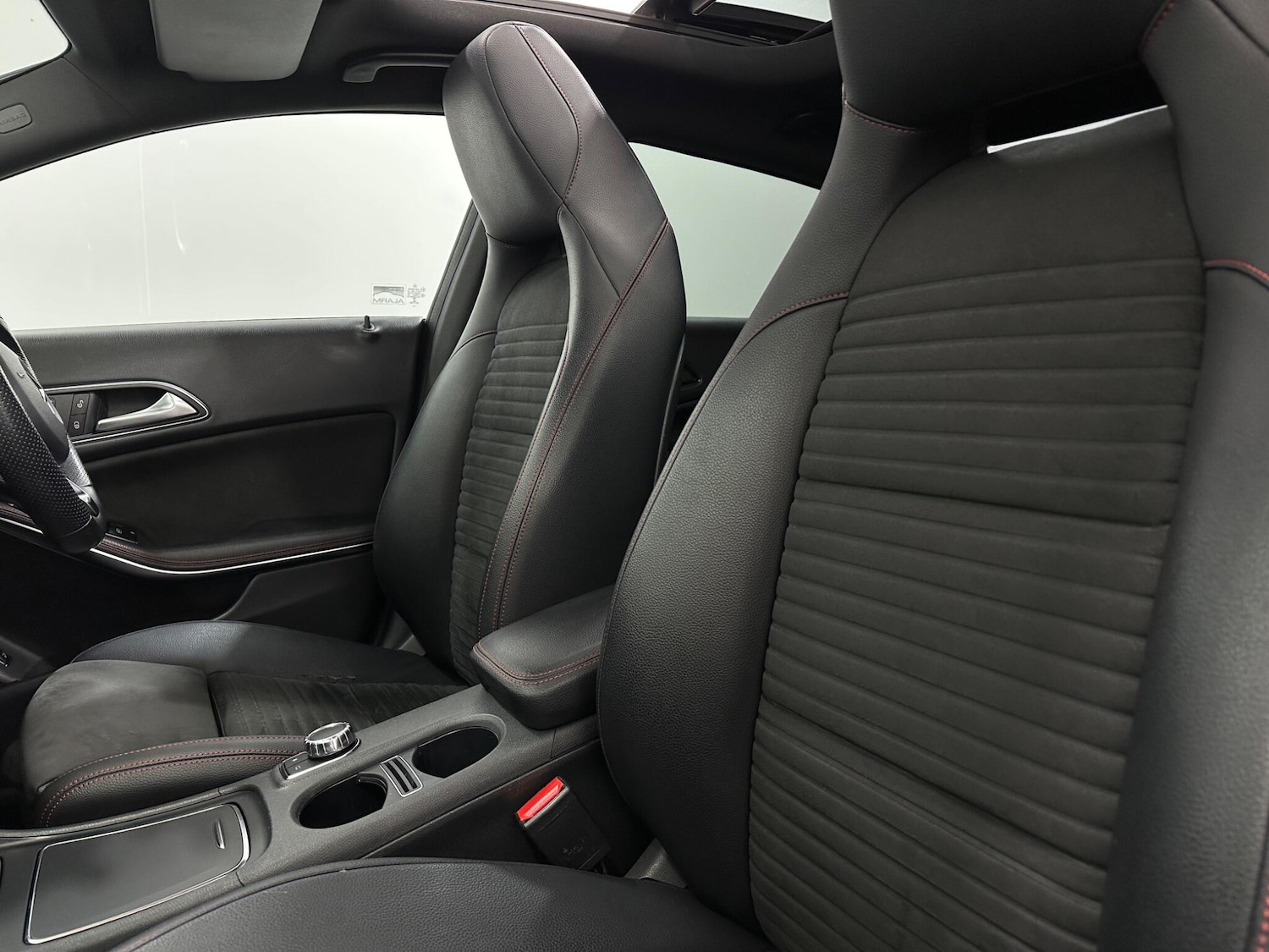 Used Mercedes-Benz CLA 2018 for sale - 77982266: Photo 37