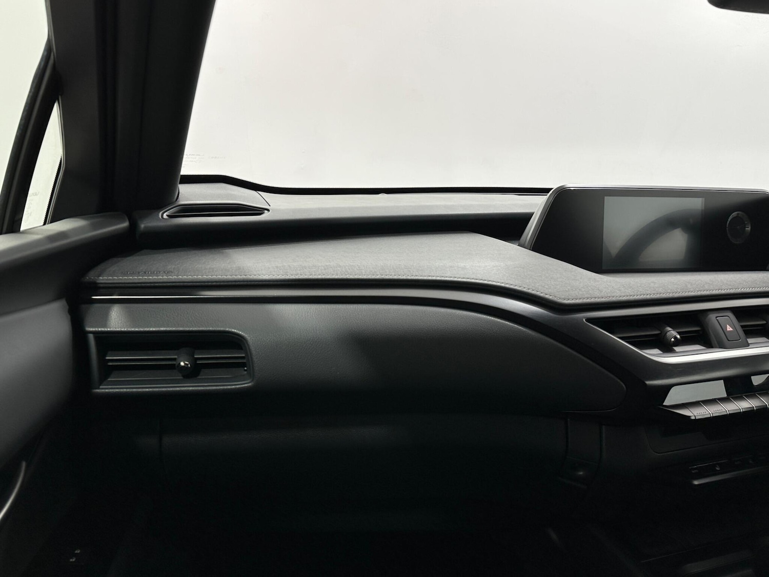 Used Lexus UX 2022 for sale - 77304988: Photo 28