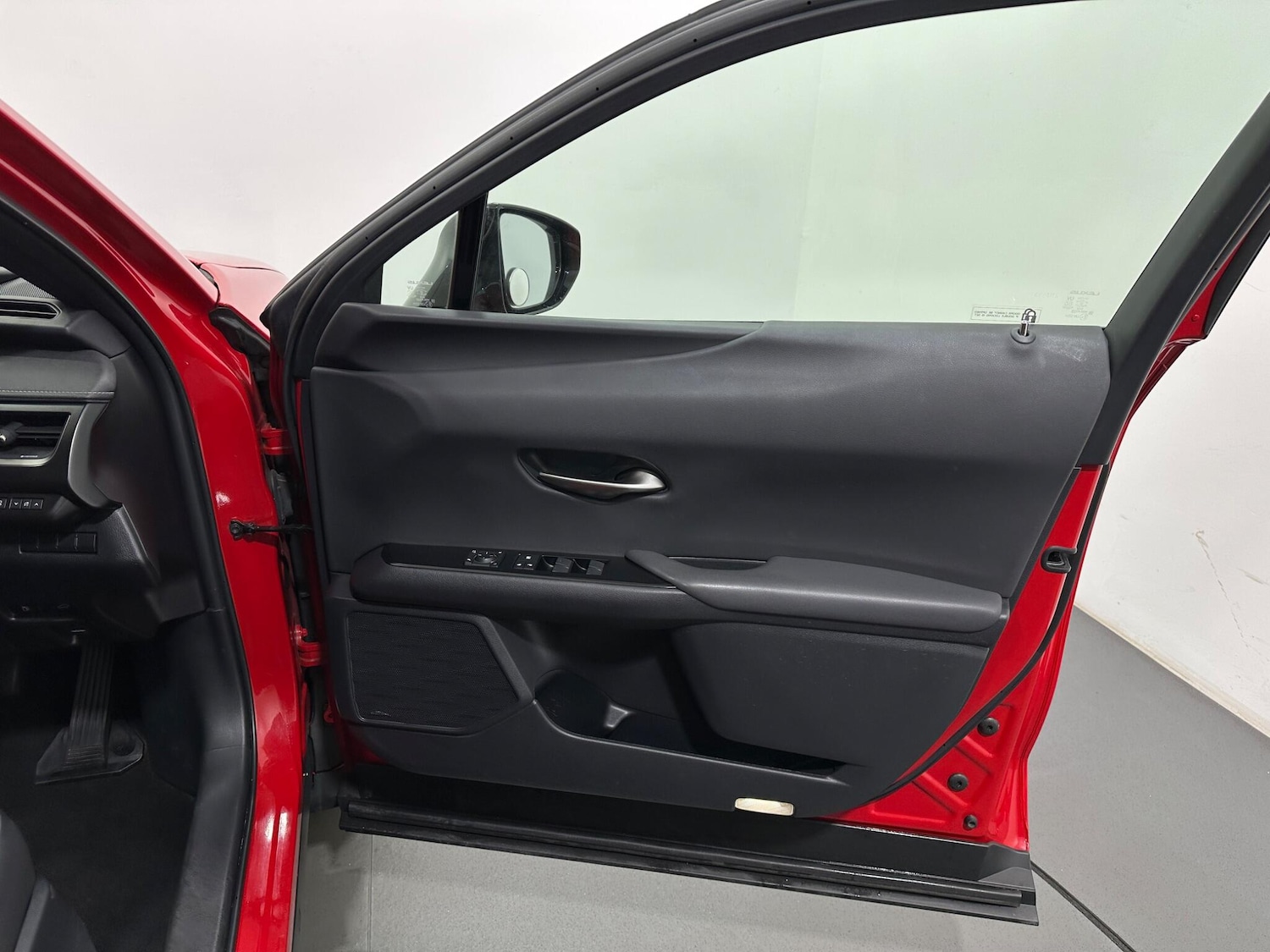 Used Lexus UX 2022 for sale - 77304988: Photo 33