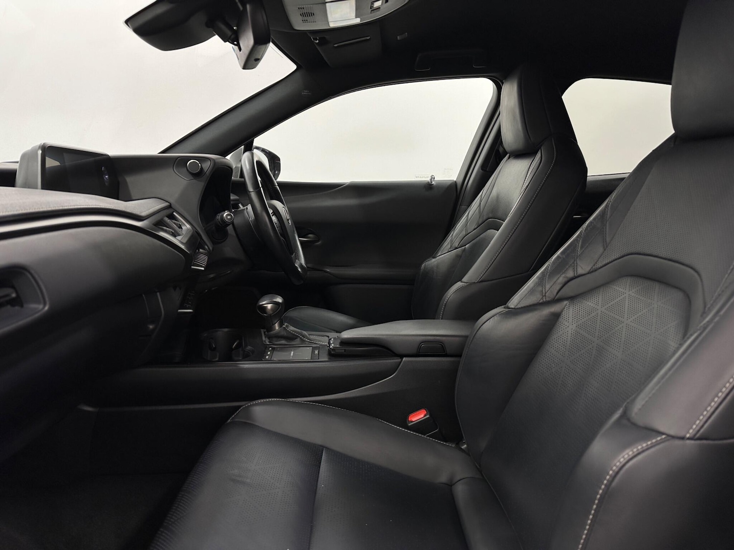 Used Lexus UX 2022 for sale - 77304988: Photo 34