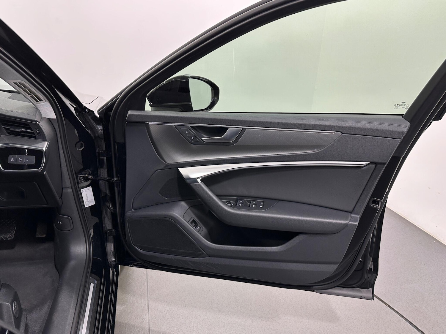 Used Audi A6 Avant for sale - 76886440: Photo 31