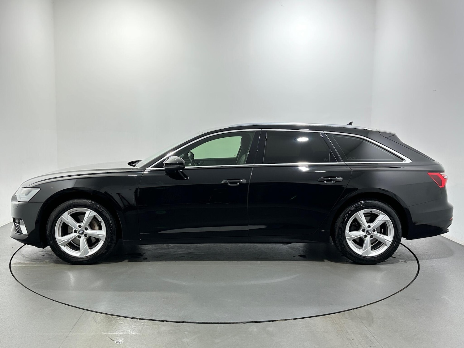 Used Audi A6 Avant for sale - 76886440: Photo 5