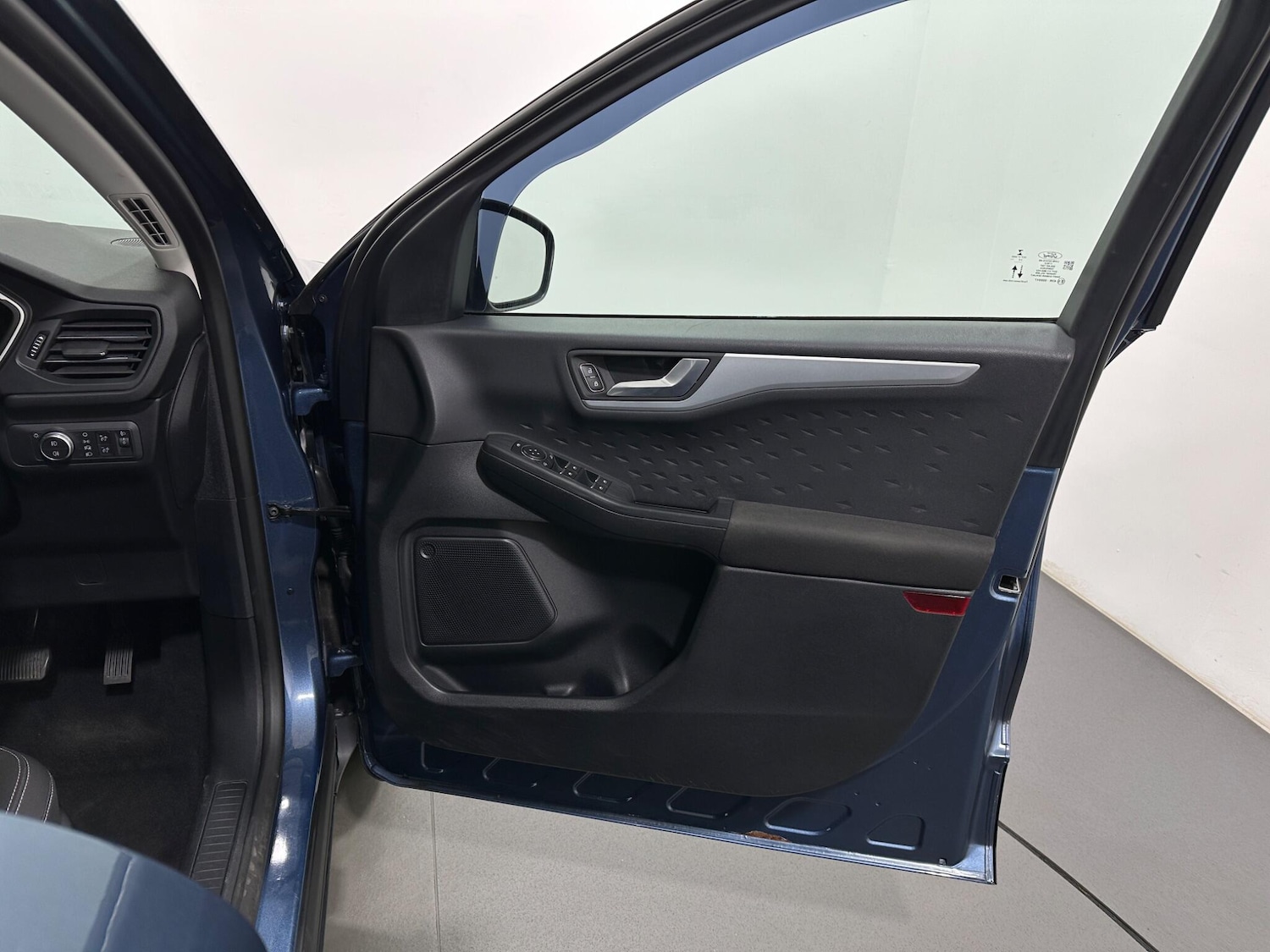 Used Ford Kuga 2021 for sale - 77097942: Photo 32