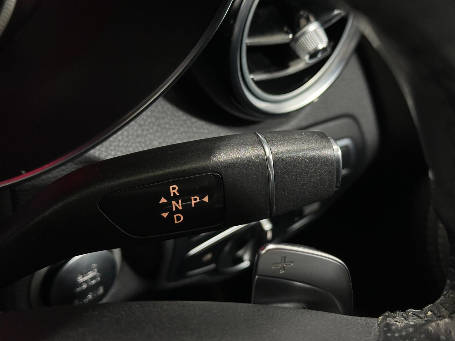 Used Mercedes-Benz GLC for sale - 77940116: Photo 17