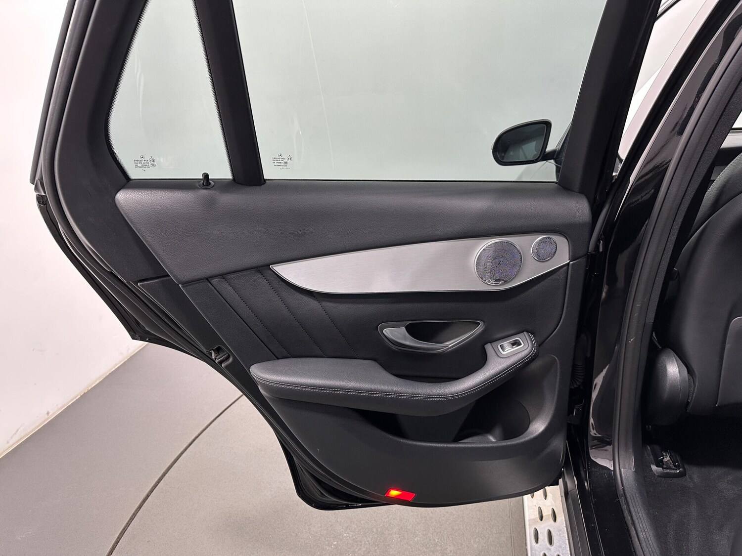 Used Mercedes-Benz GLC for sale - 77940116: Photo 42