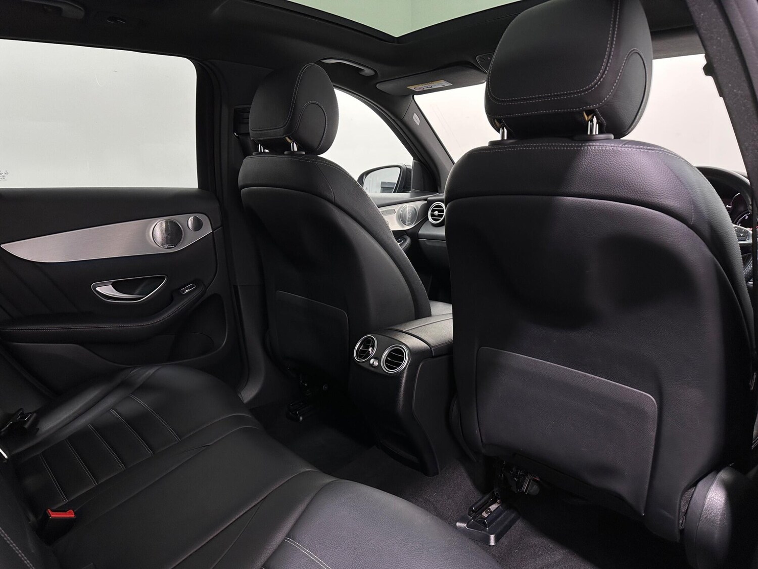 Used Mercedes-Benz GLC for sale - 77940116: Photo 43