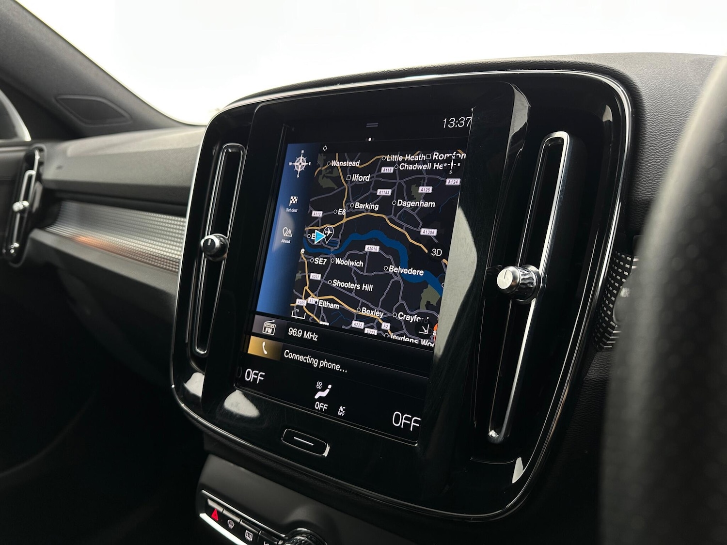 Used Volvo XC40 for sale - 78136090: Photo 22