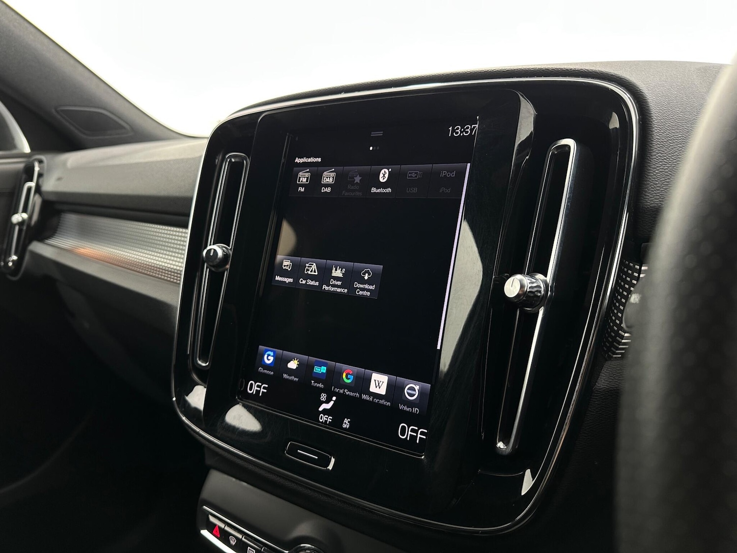 Used Volvo XC40 for sale - 78136090: Photo 23