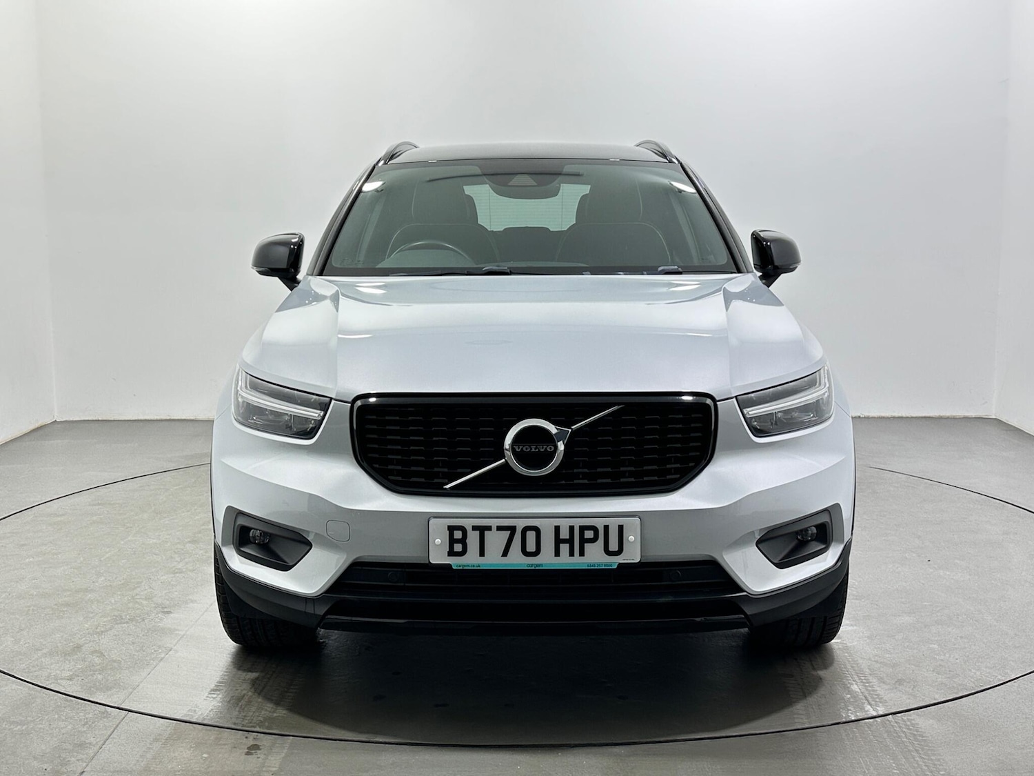 Used Volvo XC40 for sale - 78136090: Photo 3