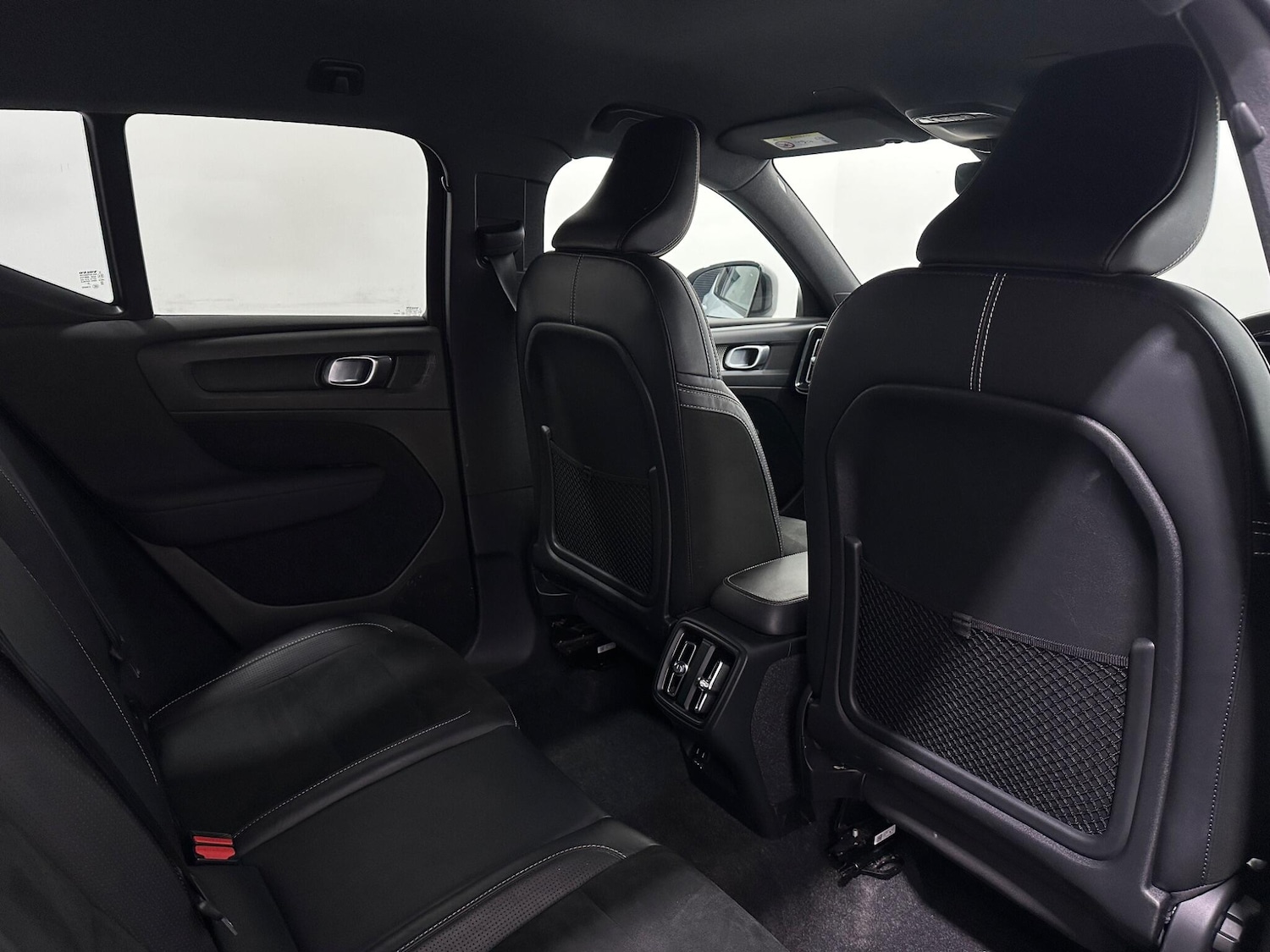 Used Volvo XC40 for sale - 78136090: Photo 40