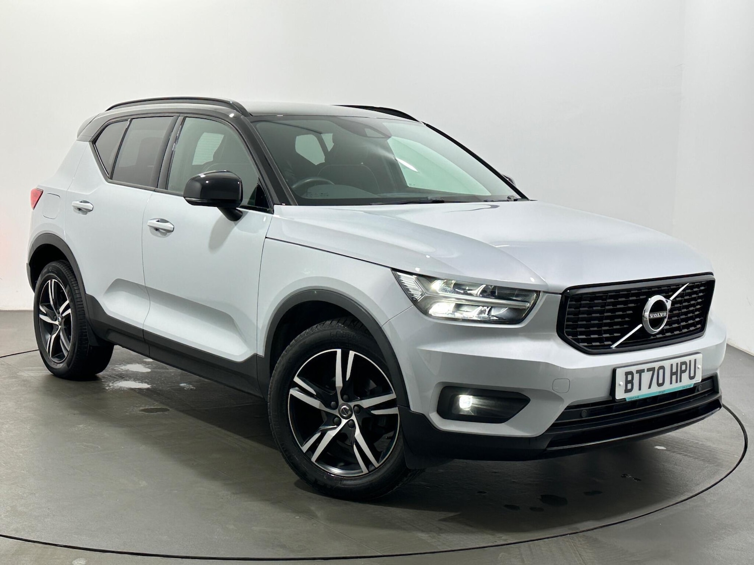 Used Volvo XC40 for sale - 78136090: Photo 54