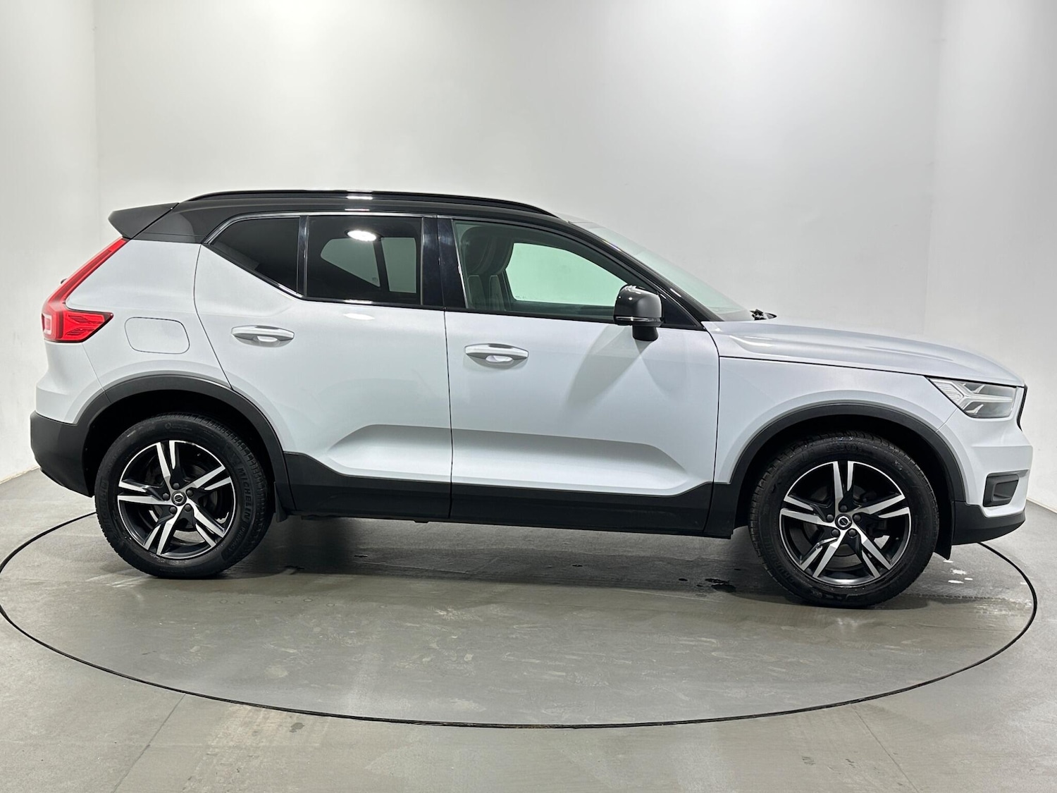 Used Volvo XC40 for sale - 78136090: Photo 9