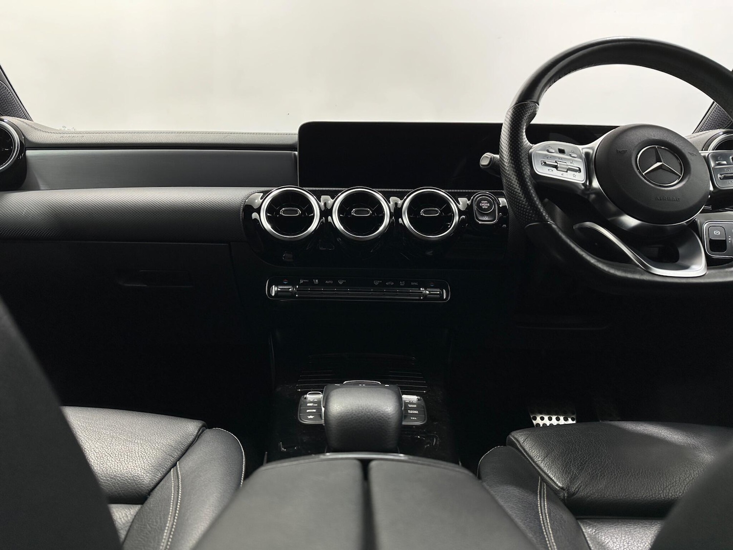 Used Mercedes-Benz CLA 2020 for sale - 76878997: Photo 20