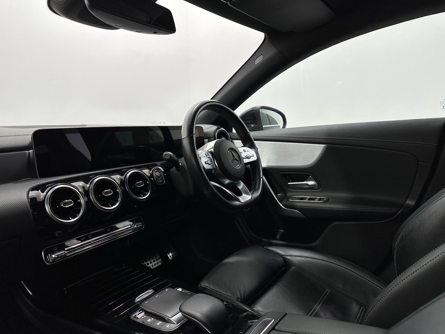 Used Mercedes-Benz CLA 2020 for sale - 76878997: Photo 30