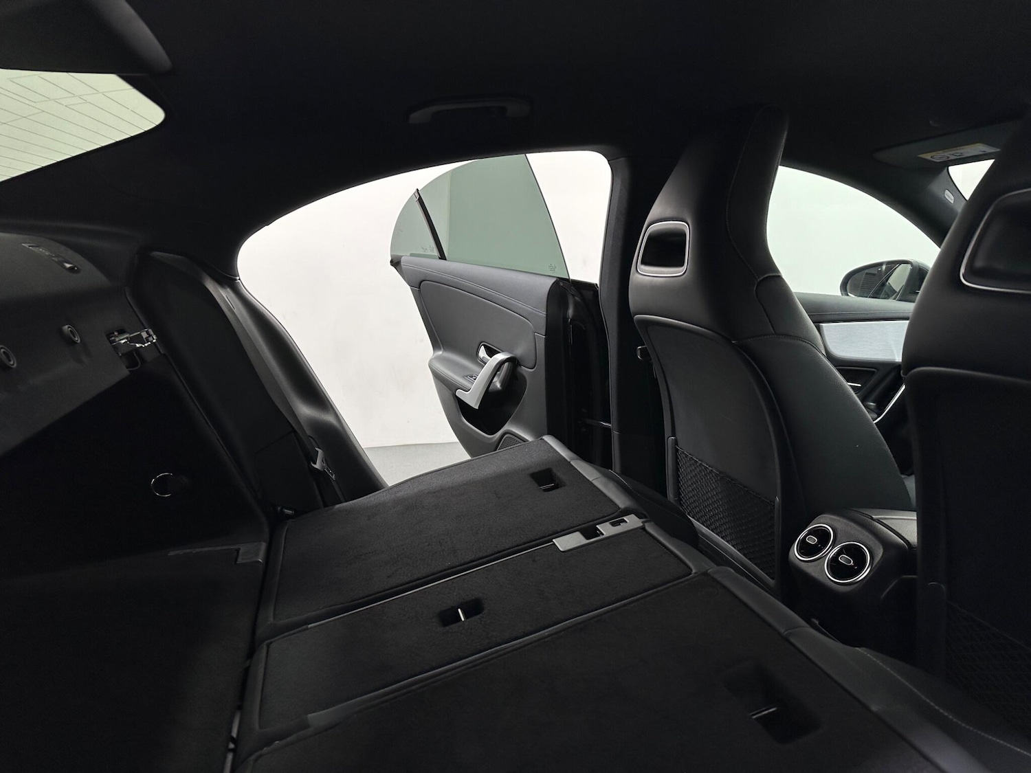 Used Mercedes-Benz CLA 2020 for sale - 76878997: Photo 45