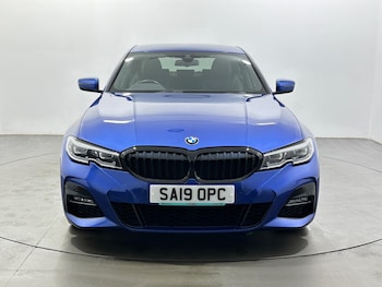 Used BMW 3 Series 2019 for sale - 79441438: Photo